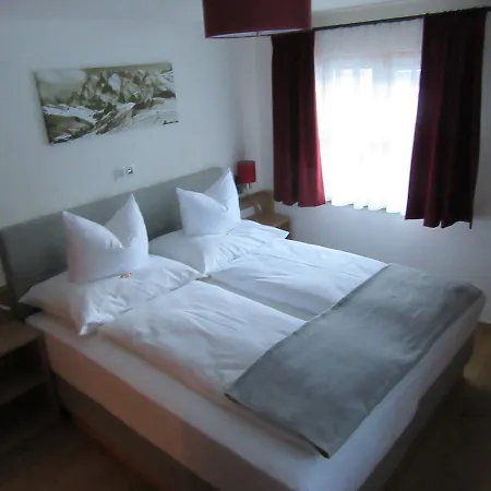 Haus Waldesruh Penzion Lech am Arlberg