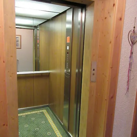 招待所 Haus Waldesruh