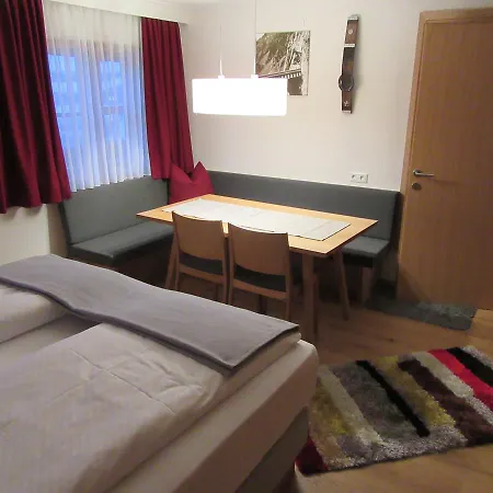 Haus Waldesruh 3* 莱赫阿尔贝格