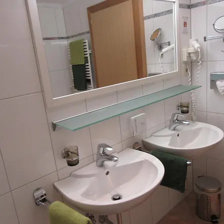Haus Waldesruh 3*